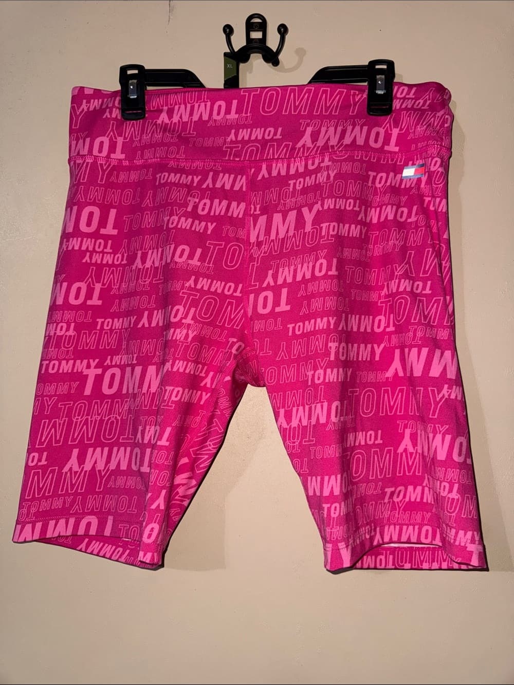 Tommy Hilfiger Sport Pink Logo Print Bike Shorts Womens XL High Waisted Athletic