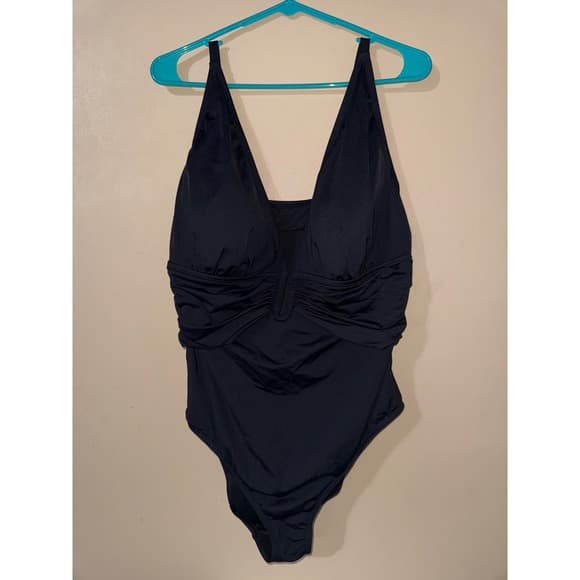 Bleu Rod Beattie Black One Piece Swimsuit V-Neck Ruched 18W RBKK25705W NEW
