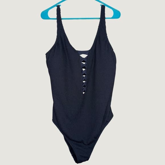 Bleu Rod Beattie Urban Legend Black Lattice One Piece Swimsuit 18W RBPU25221X