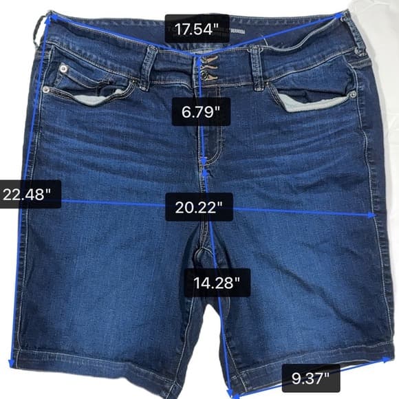 Torrid Jeggings 11" Bermuda Super Soft Dark Wash Denim Shorts Plus Size 20