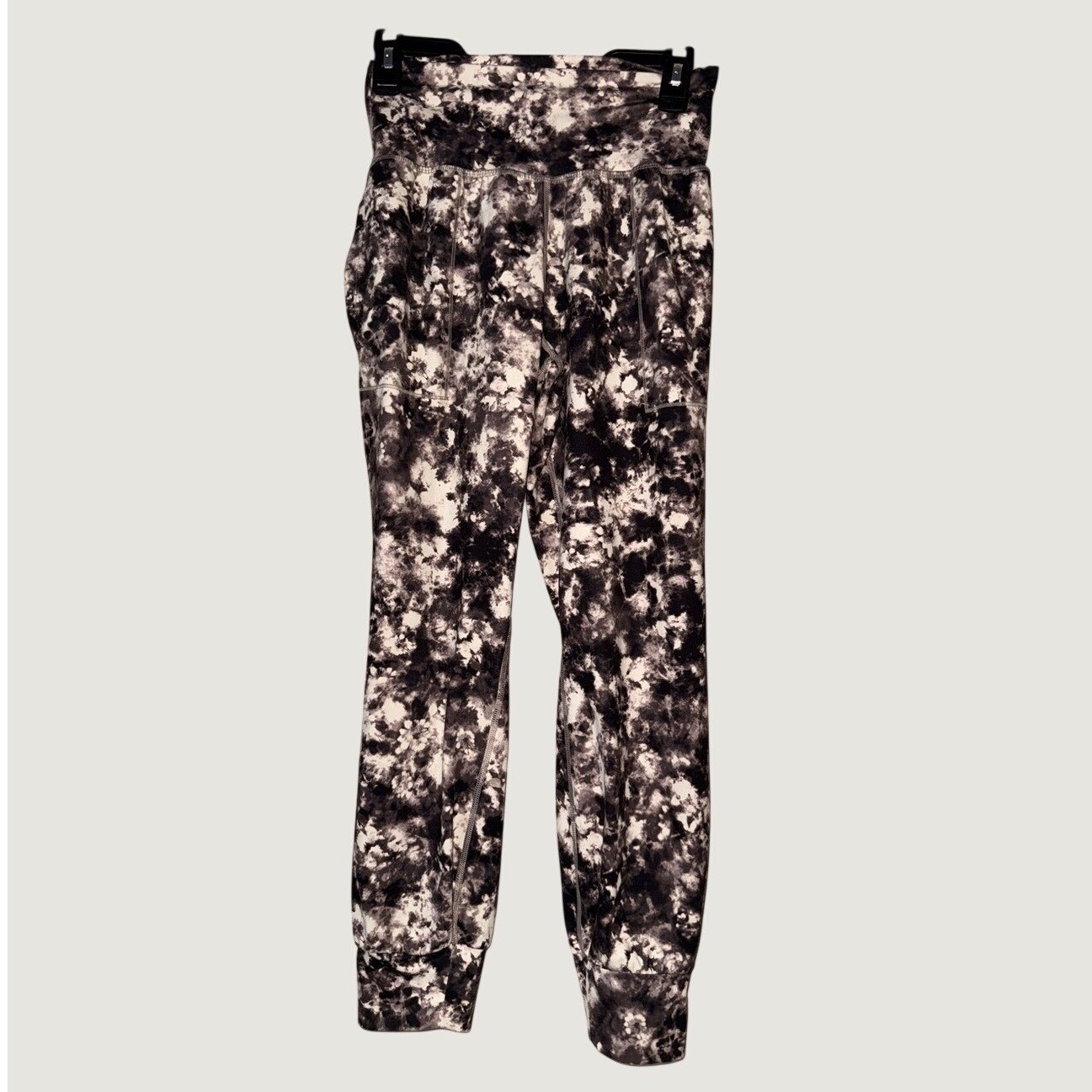Athleta Salutation Printed Jogger Women's XS Petite Black White 24" Inseam