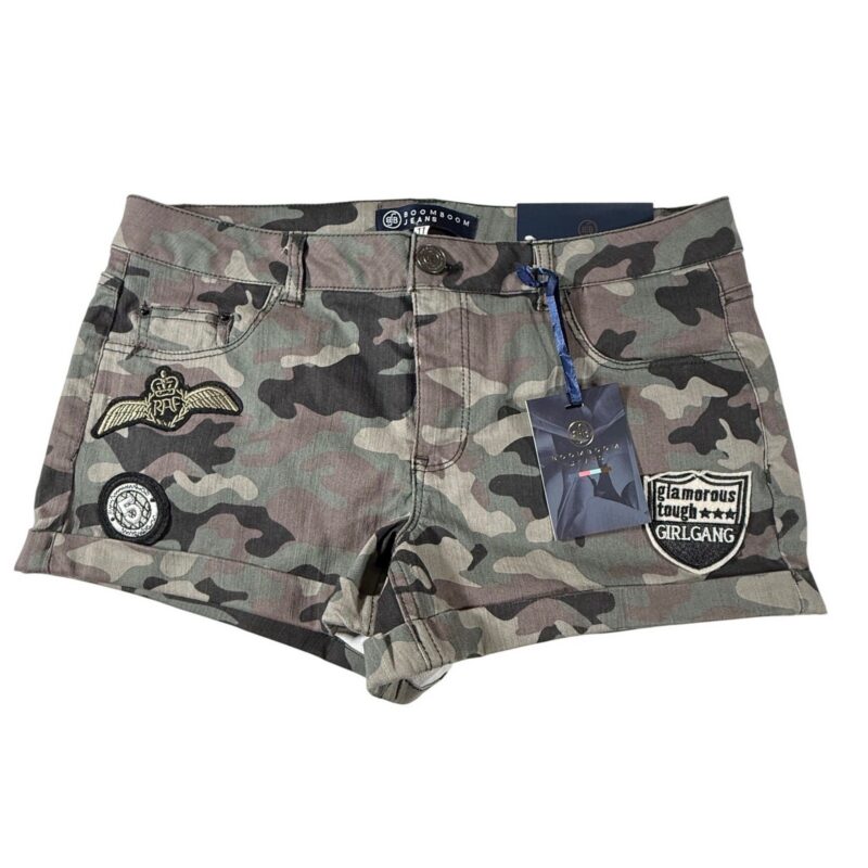 NWT Boom Boom Jeans Juniors 11 Camo Patch Stretch Denim Cuffed Shorts